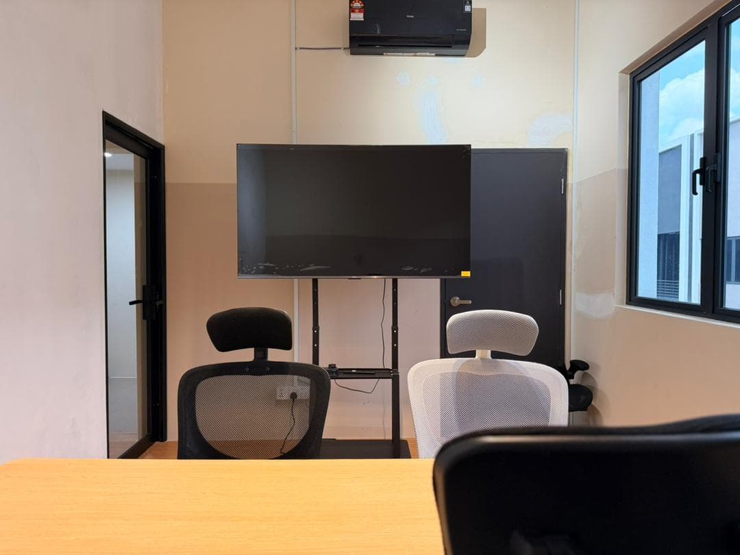 Meeting Room with TV